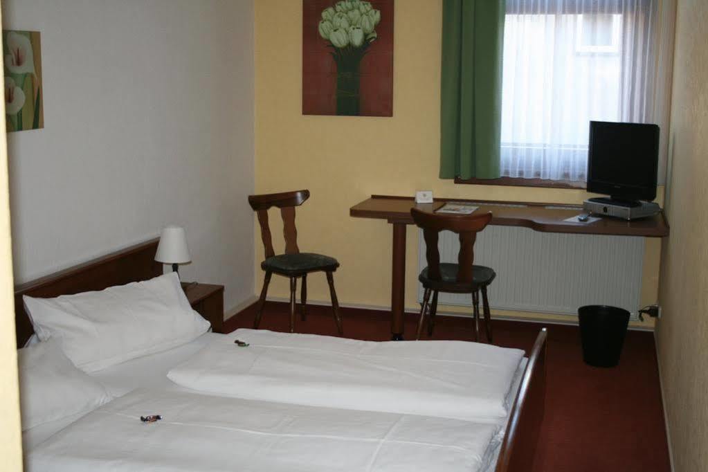 Landgasthof & Hotel Krone Eischleben Ichtershausen Kültér fotó