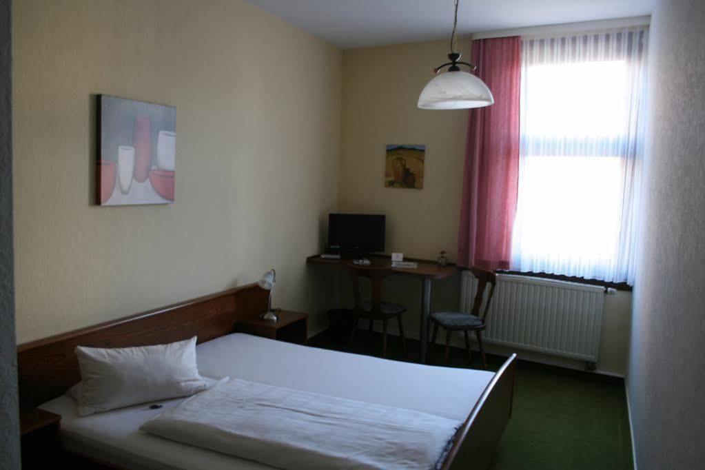 Landgasthof & Hotel Krone Eischleben Ichtershausen Kültér fotó