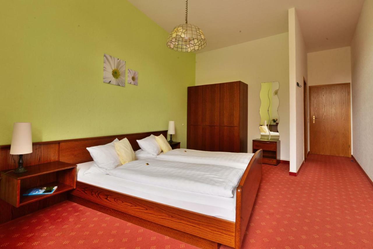 Landgasthof & Hotel Krone Eischleben Ichtershausen Kültér fotó
